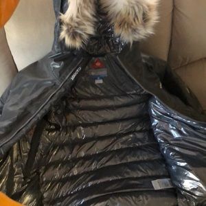 Columbia jacket (Water Proof)(Weather Proof)